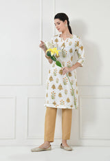 Women Self Design cotton Straight Kurta