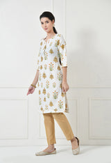 Women Self Design cotton Straight Kurta