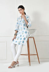 Women Self Design cotton Straight Kurta