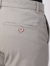 Stitch Hub Grey Fine Twill Cotton Chinos For Men- Regular Fit With Solid Pattern