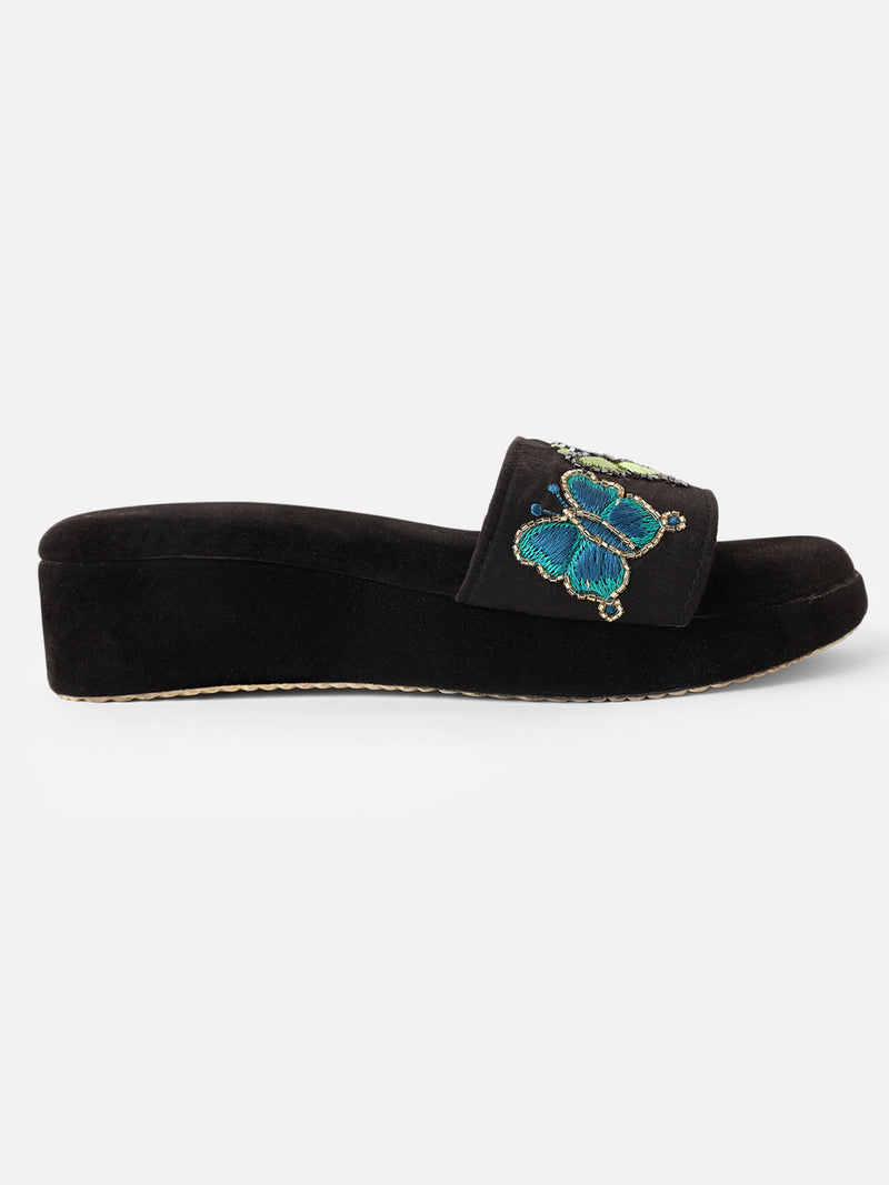 Pairs4U Black Canvas Flip-Flop Flats with Embroidered For Womens
