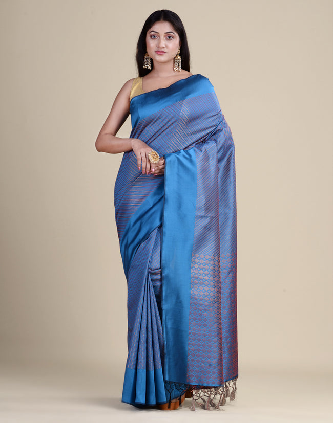 HOUSE OF BEGUM Antique Zari Blue Woven All Over Jacquard Weave Pattern Saree With Rich Brocade Pallu And Blouse And Knitted Tassle At Pallu with Blouse Piece