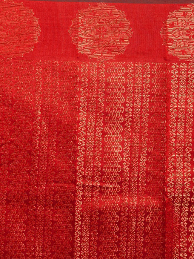 HOUSE OF BEGUM Womens Red Kubera Pattu Silk Saree With Blouse Piece