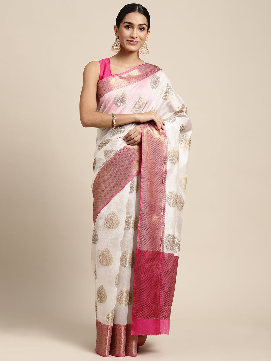 New Classic Kanchi Saree House Hyderabad - New Classic Kanchi Saree House  coupons, New Classic Kanchi Saree House Discount offers, sales