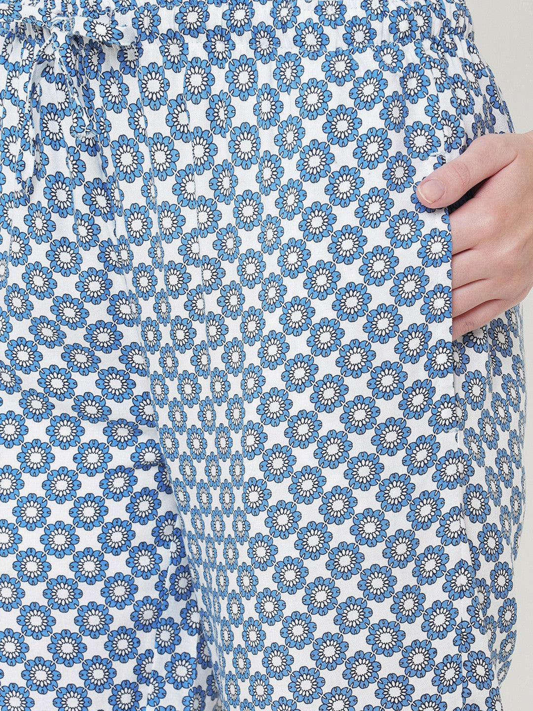 Urban Scottish Women Floral Print Casual Blue Pyjama