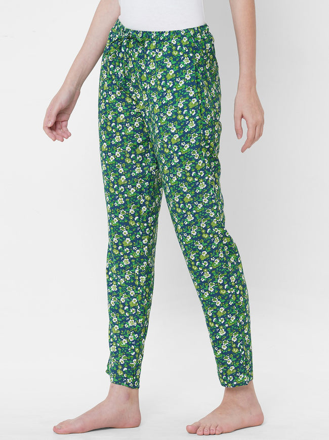 Urban Scottish Women Floral Print Casual Green Pyjama